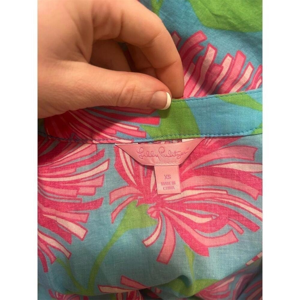 Lilly Pulitzer Tunic Top Womens XS Blue Pink Floral Drawstring V-Neck Cotton - Picture 3 of 6